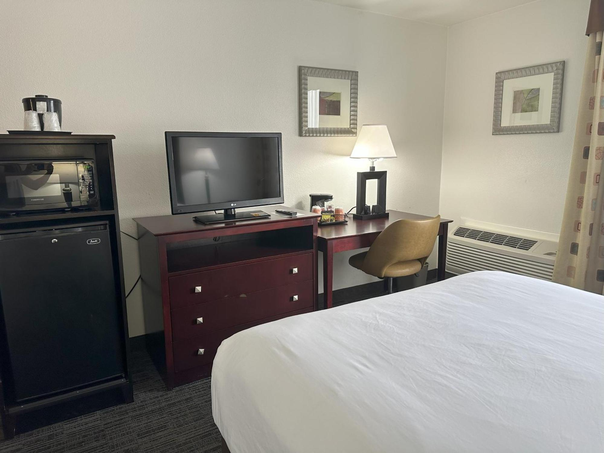 Quality Inn & Suites Everett Zewnętrze zdjęcie