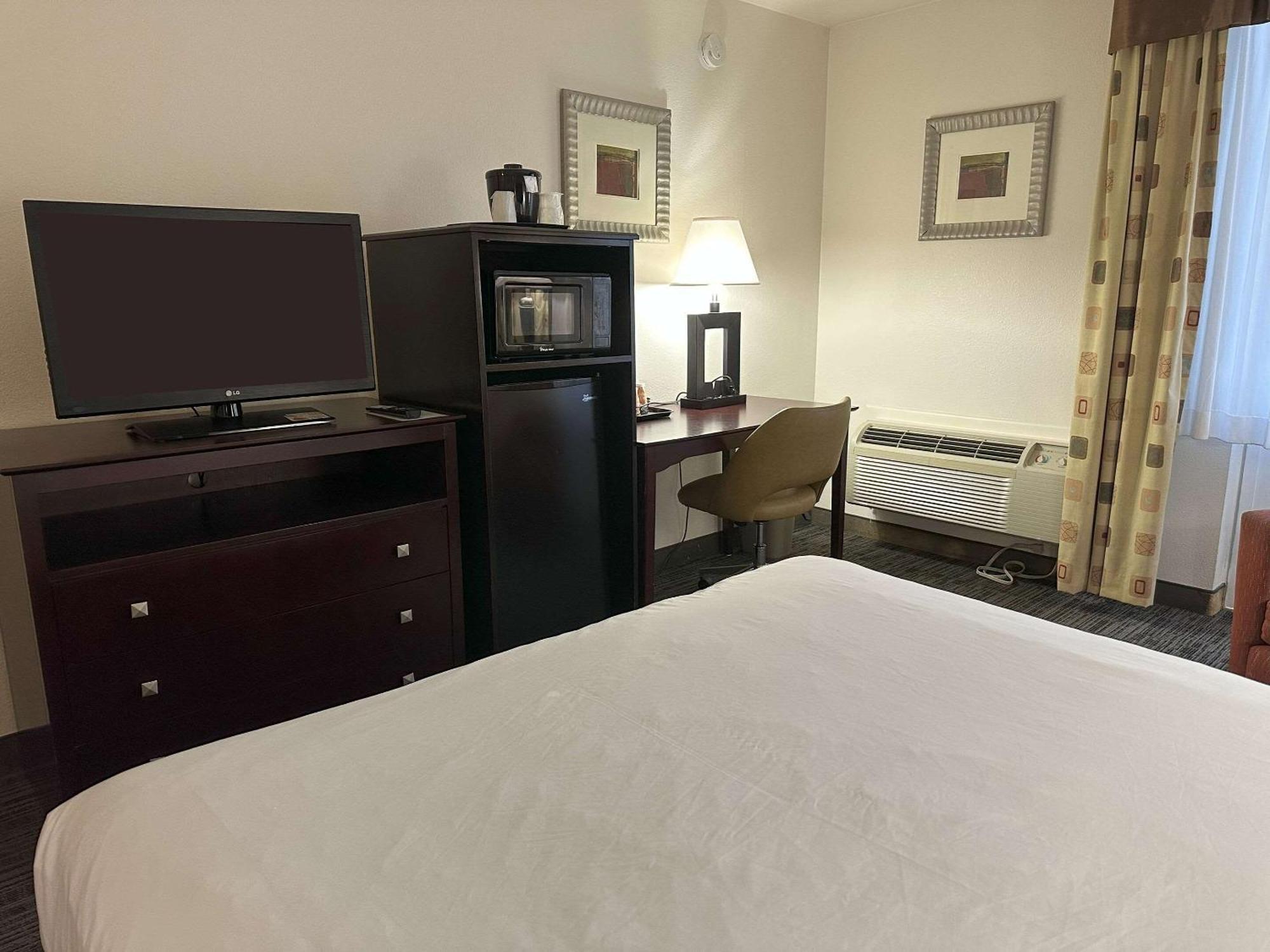 Quality Inn & Suites Everett Zewnętrze zdjęcie