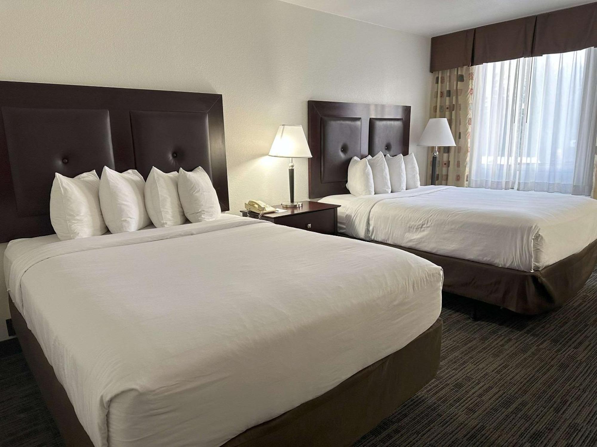Quality Inn & Suites Everett Zewnętrze zdjęcie